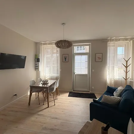 Le Petit Bleu - Charming House בית נופש *