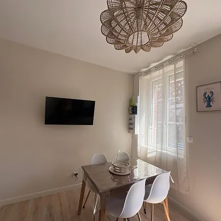 Le Petit Bleu - Charming House בית נופש